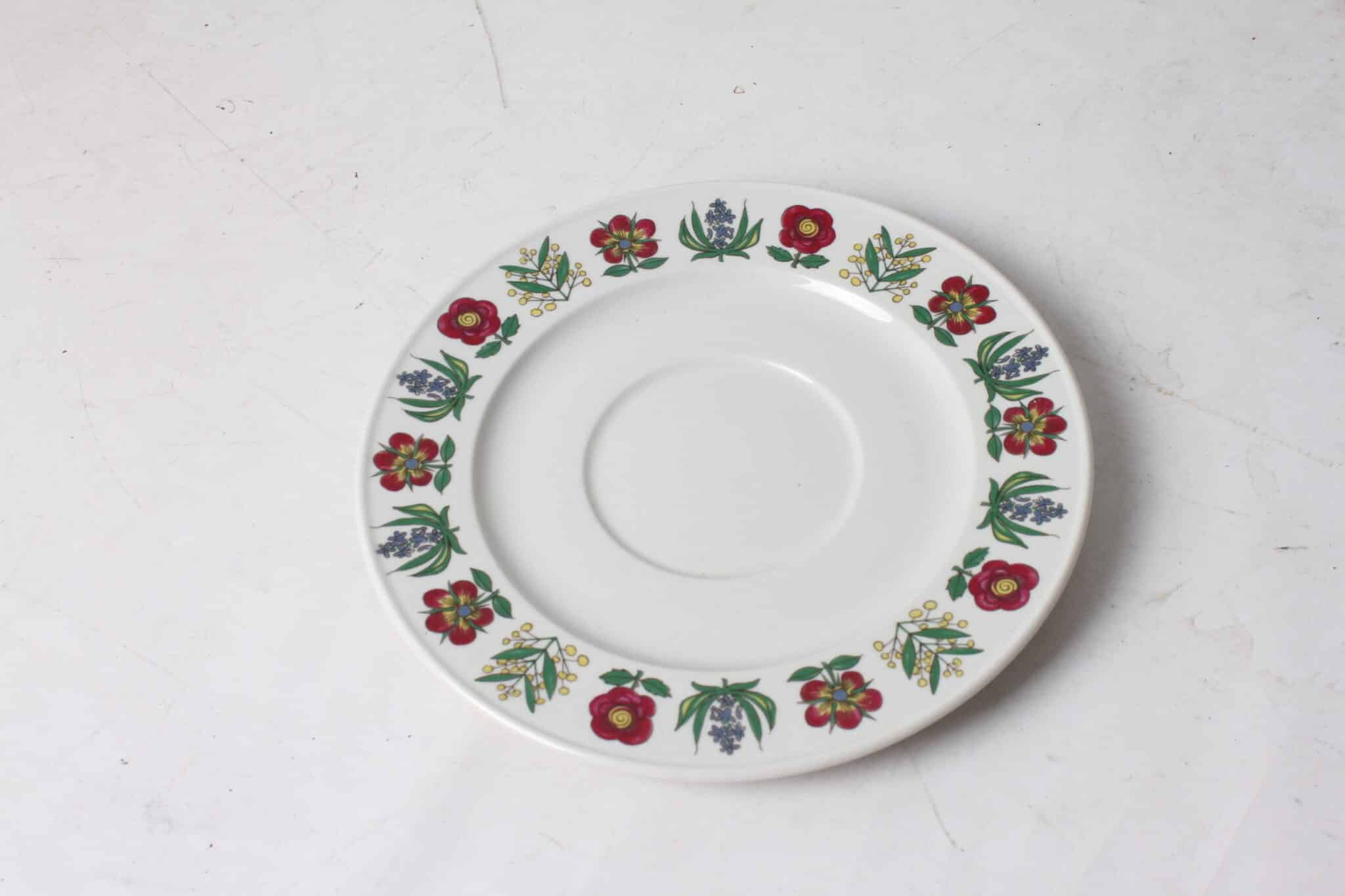 assiettes-a-dessert-floral-Villeroy-&-Boch-emmaus-etikette (4)