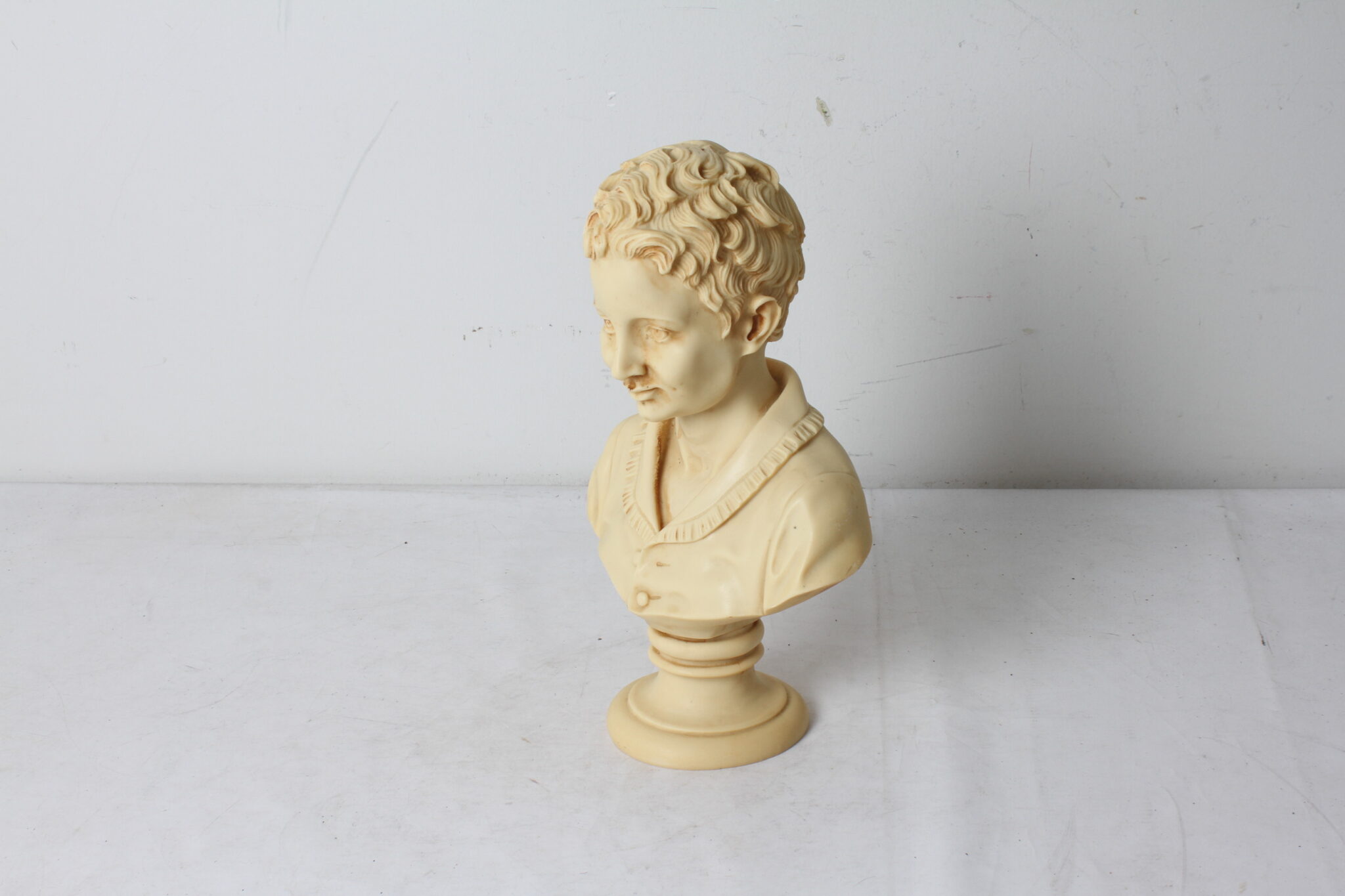 buste-alexandre-brongniart-resine-sculptee-objets-deco-brocante-occasion-emmaus-scherwiller-etikette (2)