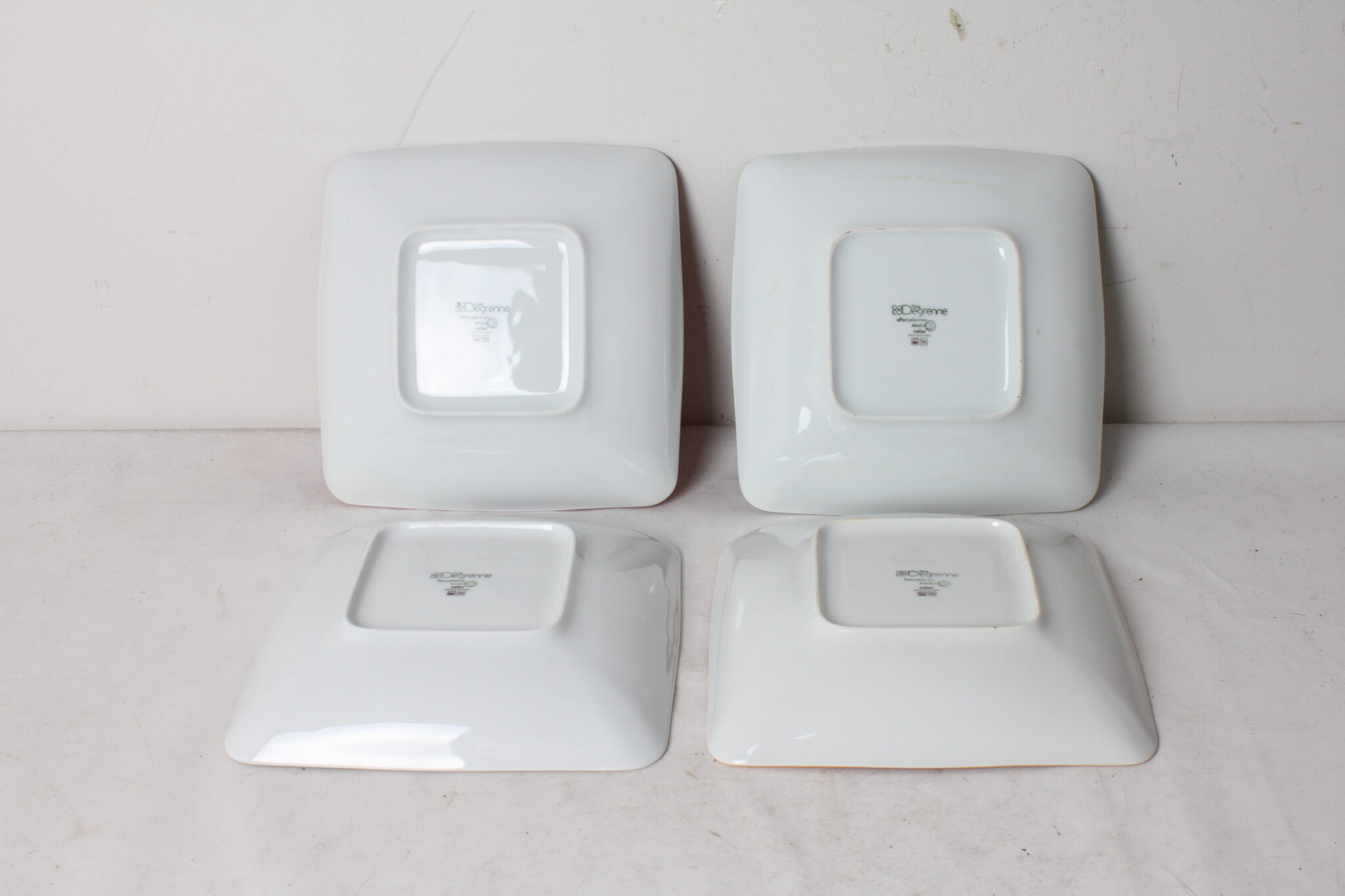 Lot-de-4-assiettes-modulo-guy-degrenne-porcelaine-emmaus-etikette (4)