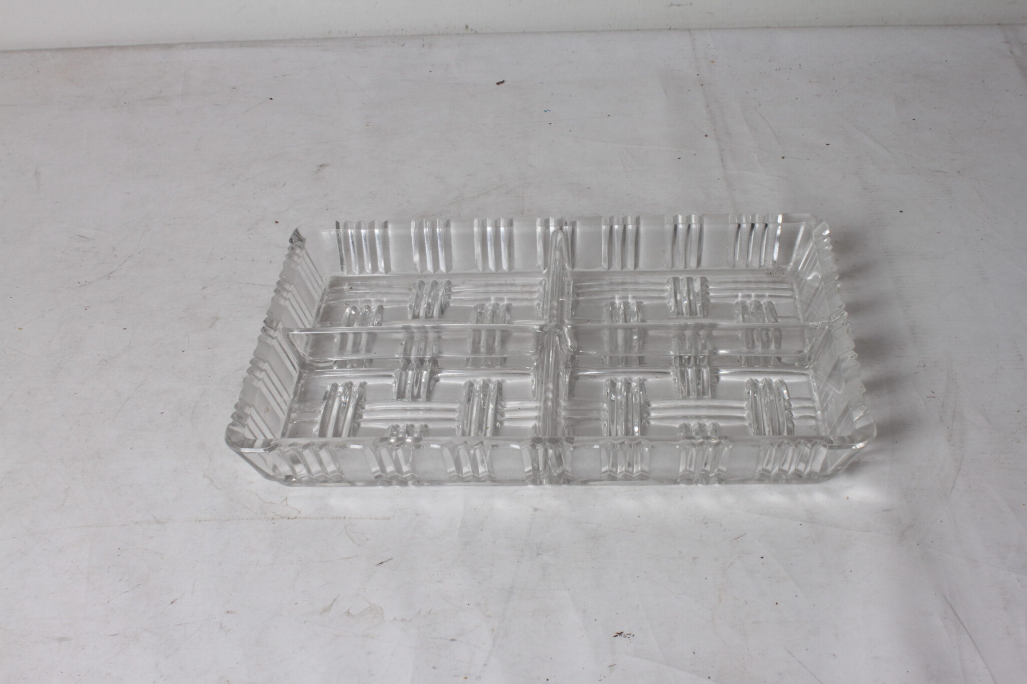 plat-aperitif-en-verre-emmaus-etikette (4)
