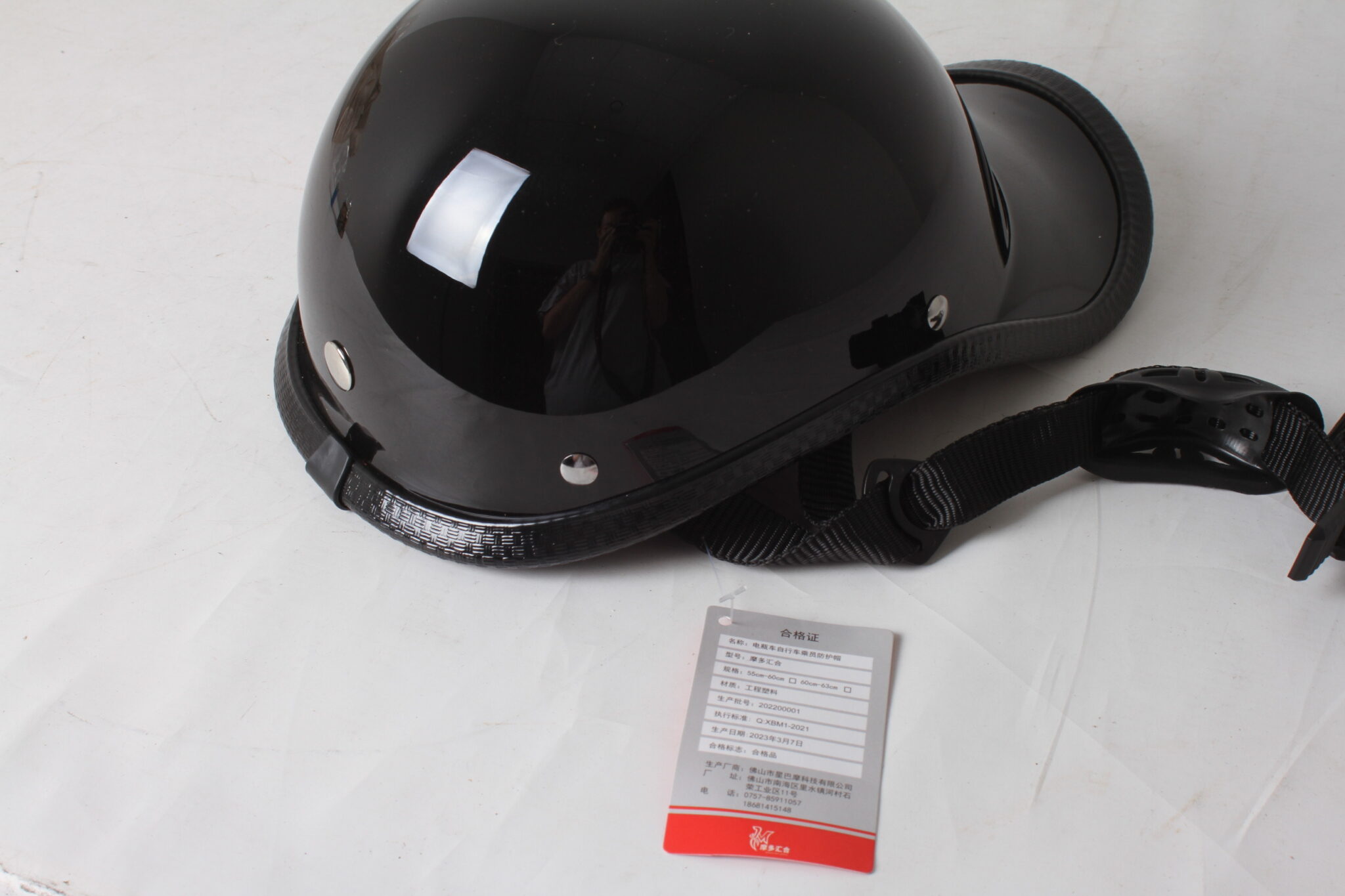 demi-casque-moto-style-baseball-retro-noir-taille-55-60-cm-loisir-brocante-occasion-emmaus-scherwiller-etikette (1)