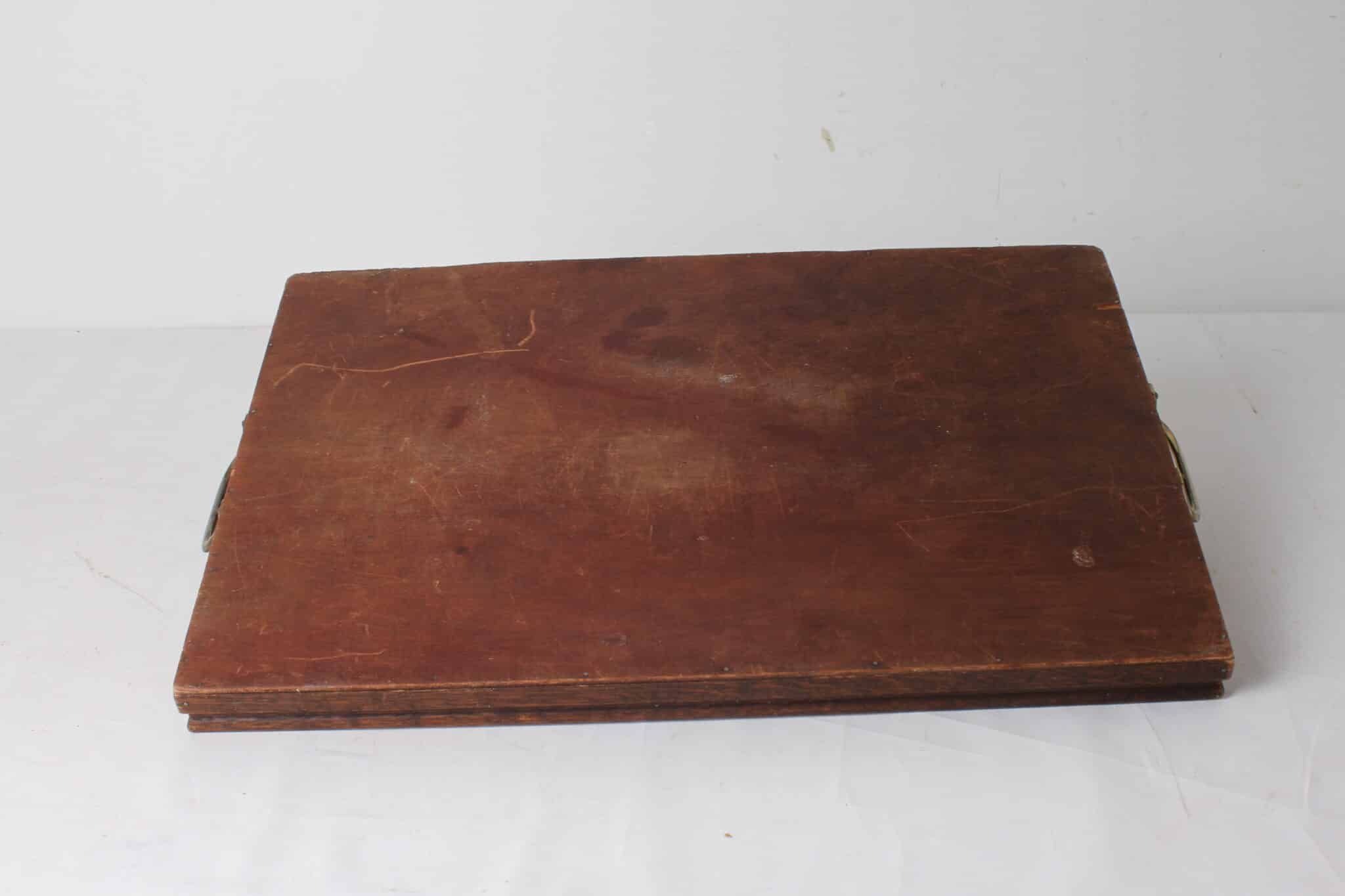 Plateau-de-service-vintage-en-bois-sous-verre-etikette-emmaus-scherwiller (5)
