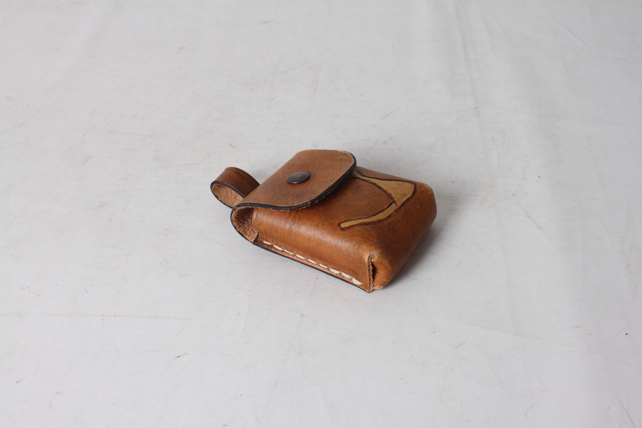 pochette-de-ceinture-en-cuir-emmaus-etikette-scherwiller (4)