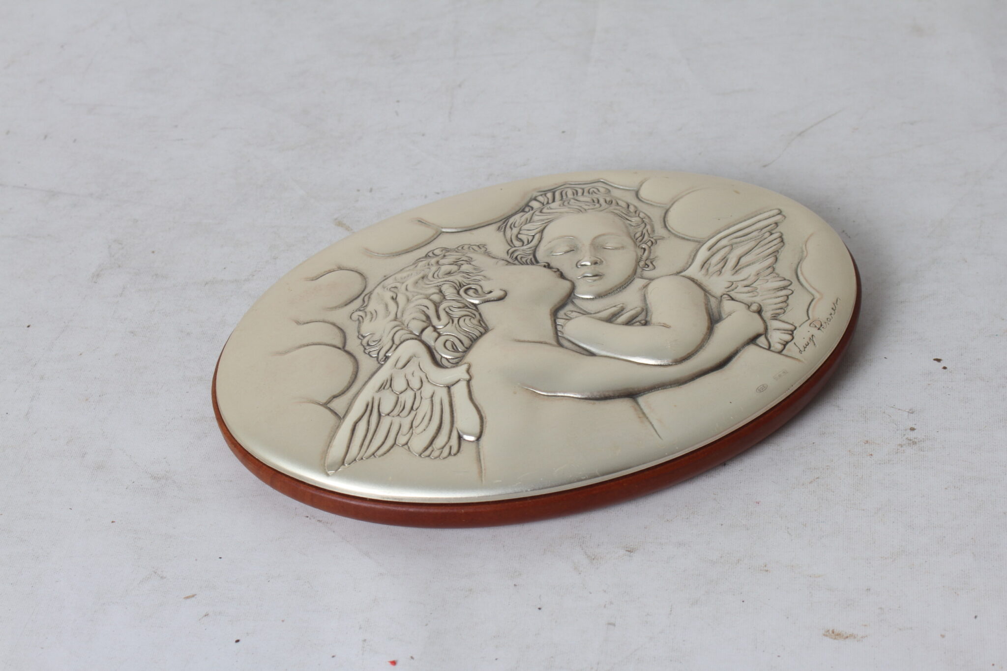 bas-relief-decoratif-mural-cherubins-argent-signe-luigi-pesaresi-objets-deco-brocante-occasion-emmaus-scherwiller-etikette (2)