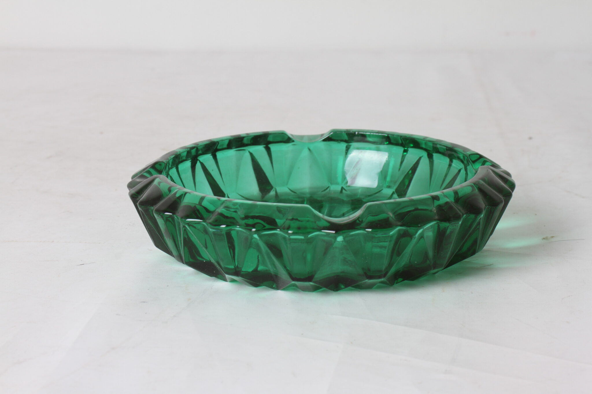 Cendrier-vintage-en-verre-etikette-emmaus-scherwiller (1)