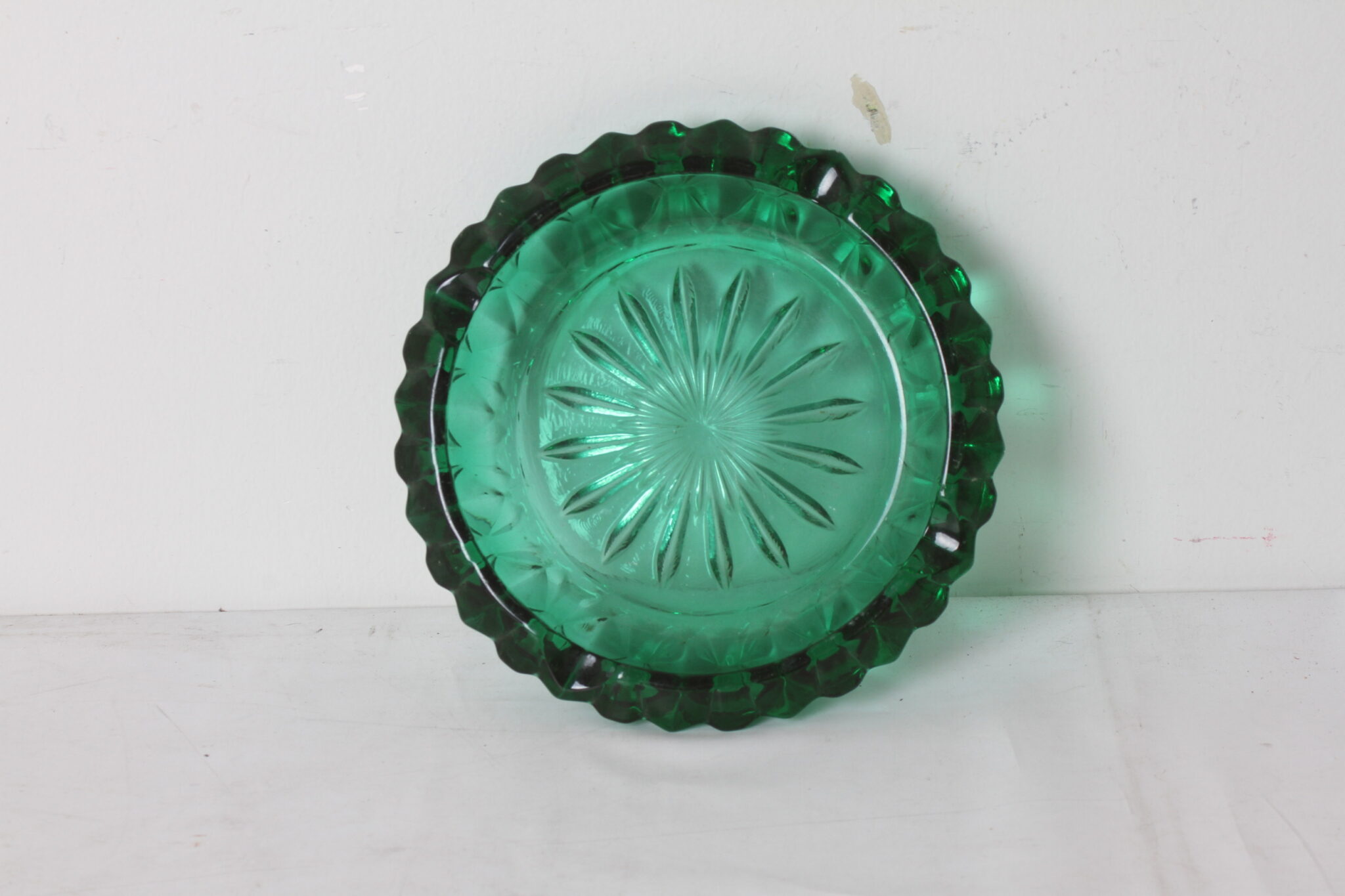Cendrier-vintage-en-verre-etikette-emmaus-scherwiller (3)