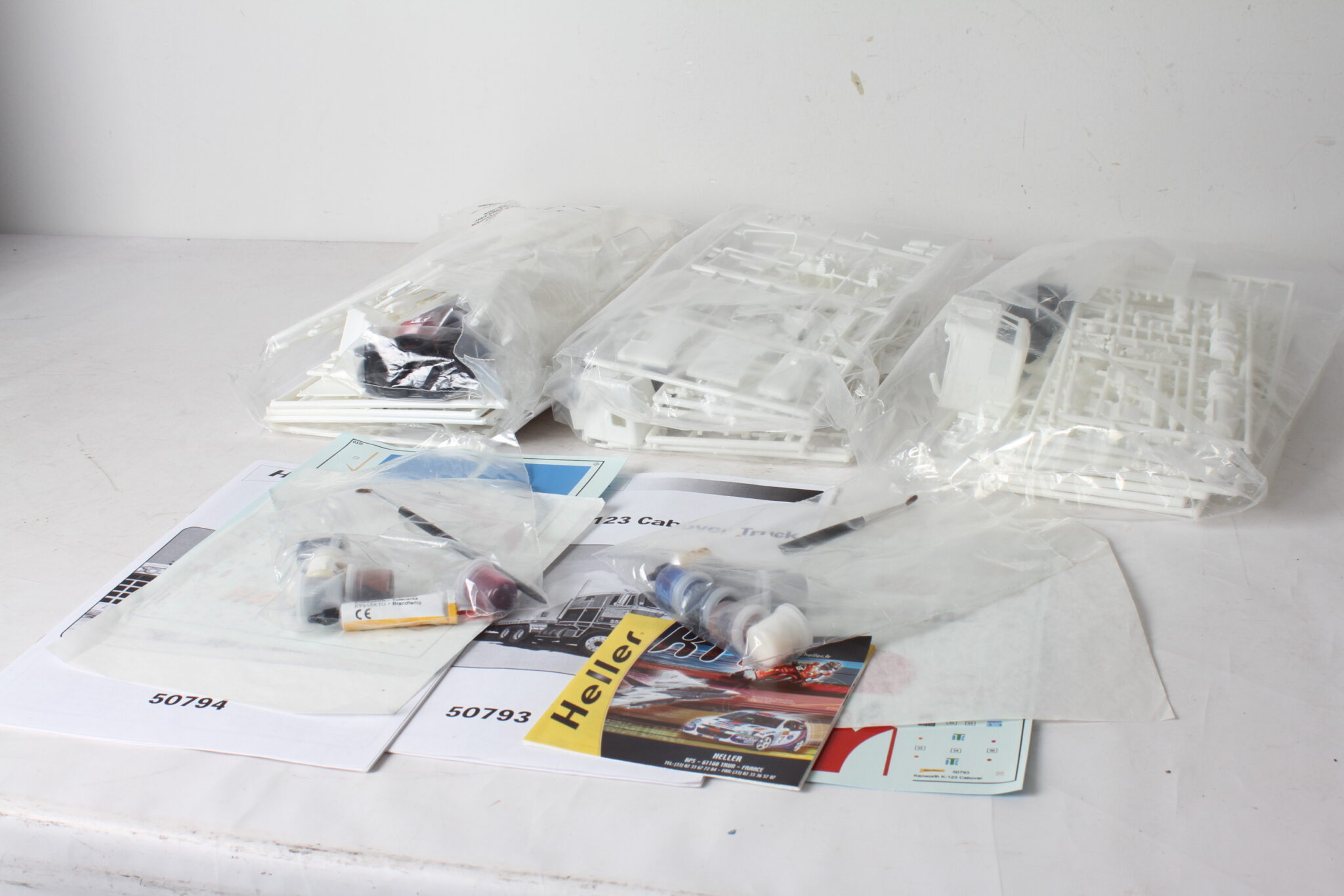 coffret-maquettes-heller-american-trucks-81771-jeux-jouets-collection-brocante-occasion-emmaus-scherwiller-etikette (1)