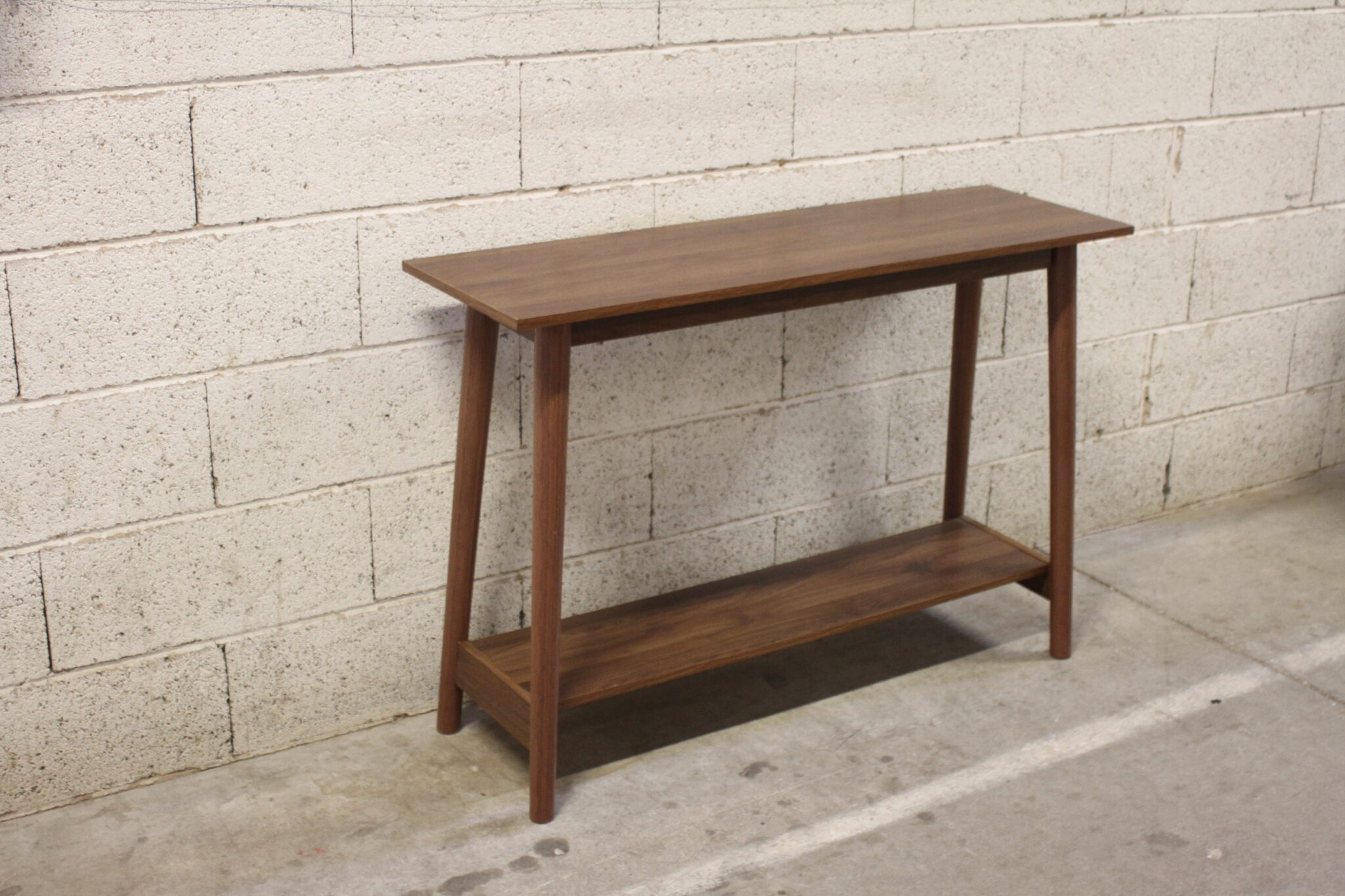 console-d'entree-rectangulaire-design-scandinave-finition-effet-bois-mobilier-occasion-emmaus-scherwiller-etikette (2)