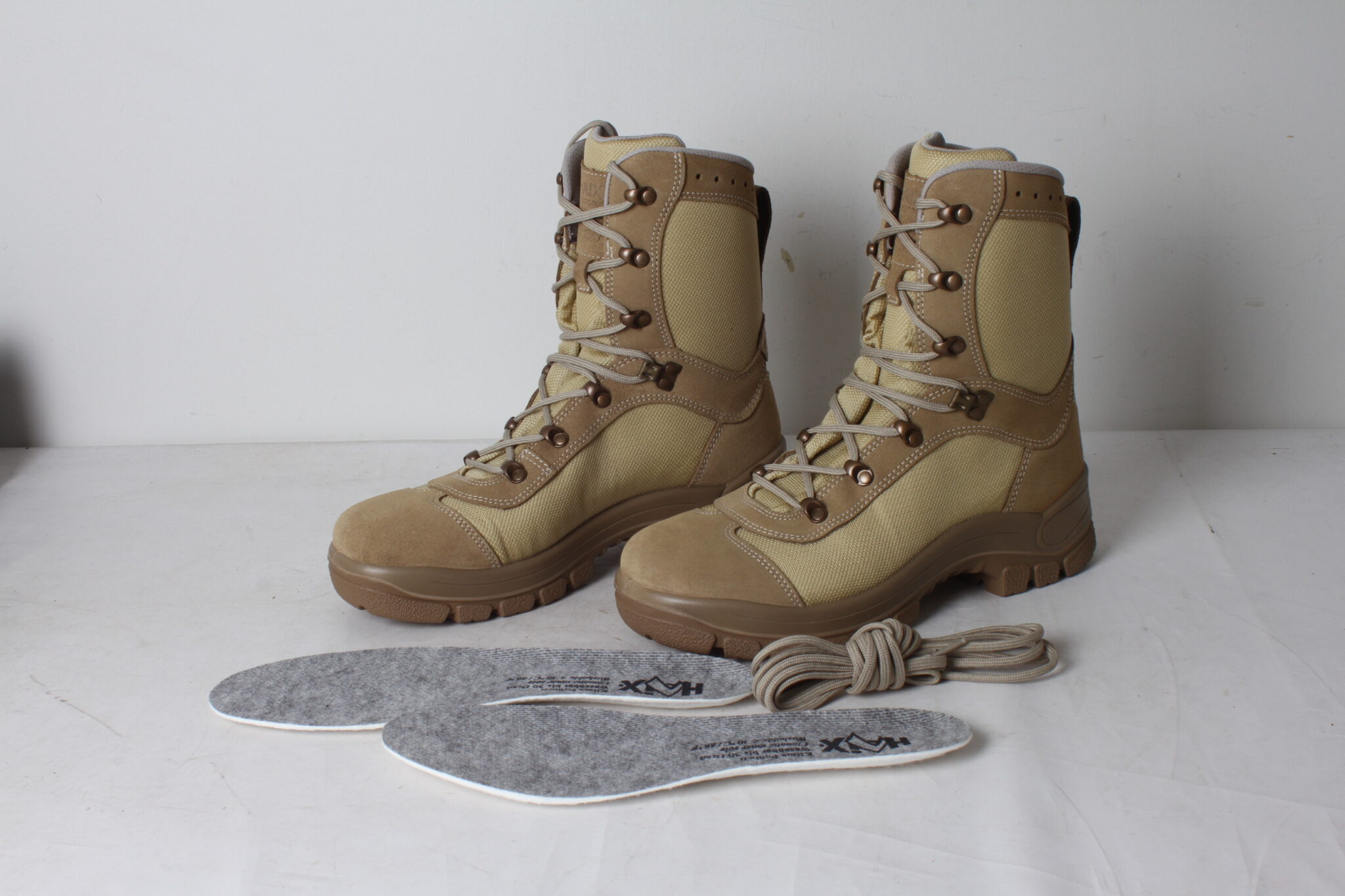 desert-boot-marque-haix-pointure-44-neuves-emmaus-scherwiller-etikette (1)