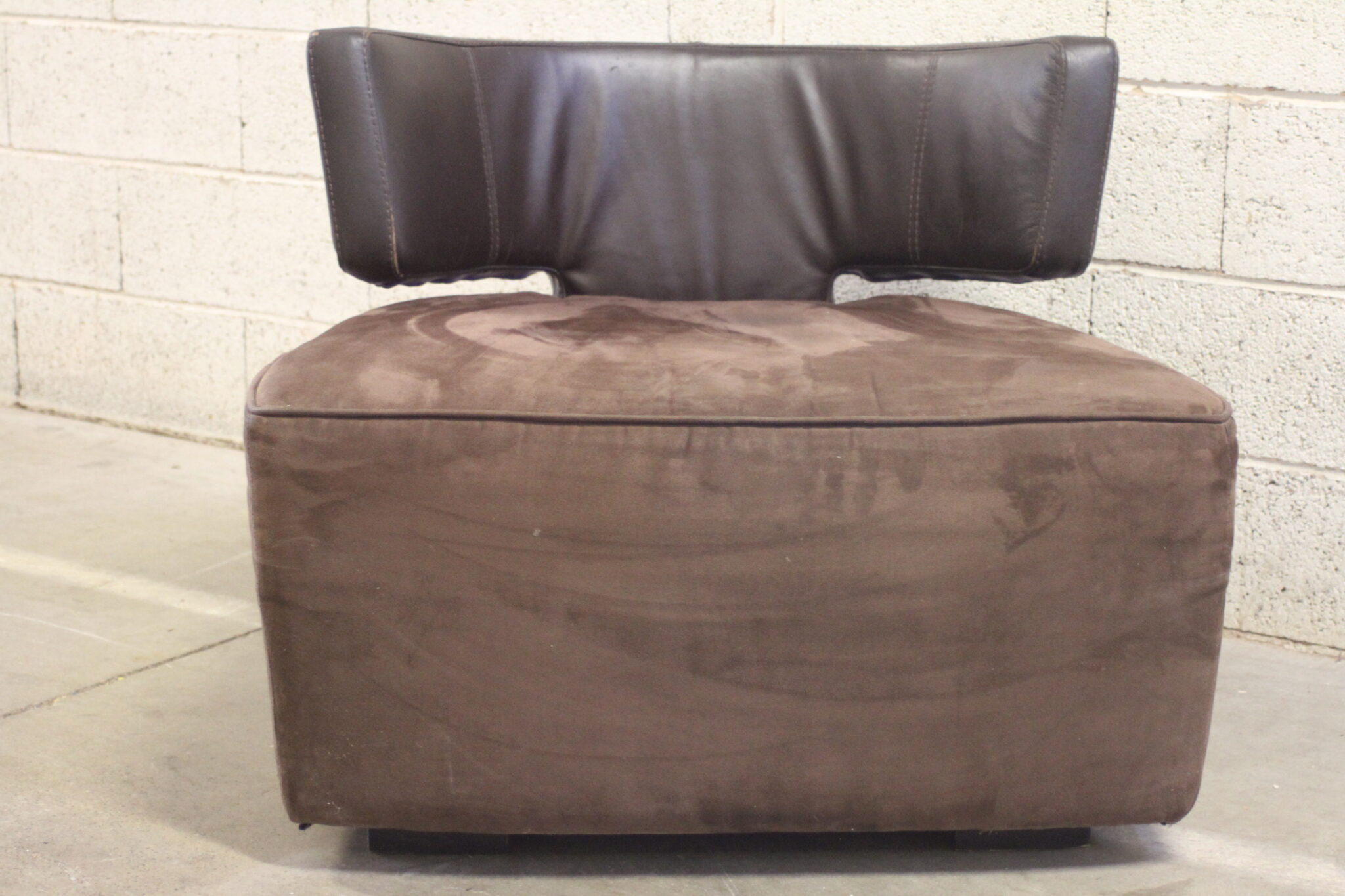 Fauteuil bas design - Bois et Chiffons – Image 2