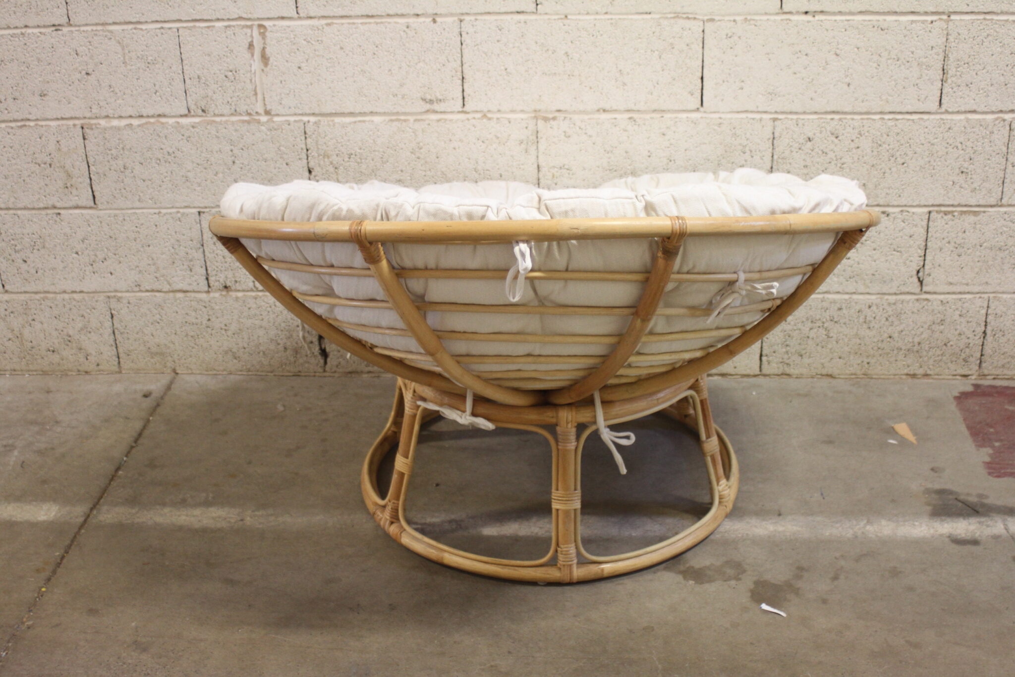 Fauteuil loveuse en bambou – Image 4
