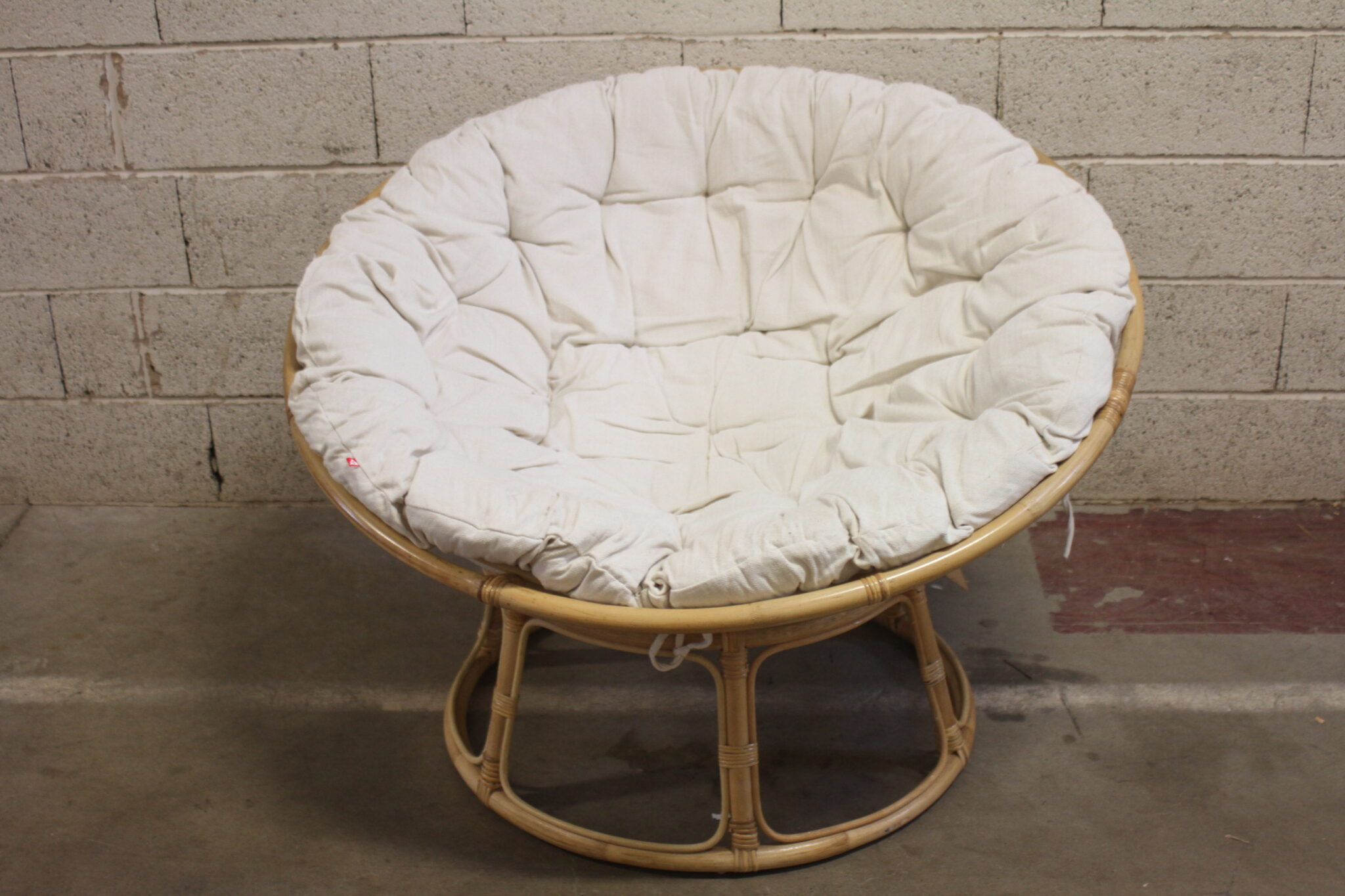 Fauteuil loveuse en bambou – Image 2