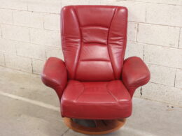 Fauteuil relax en cuir rouge
