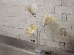 Lampadaire design en forme de fleur