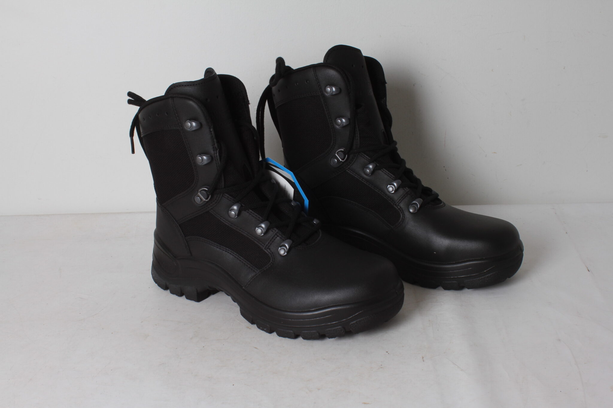 light-combat-boot-marque-haix-pointure-44-couleur-noir-neuves-emmaus-scherwiller-etikette (5)