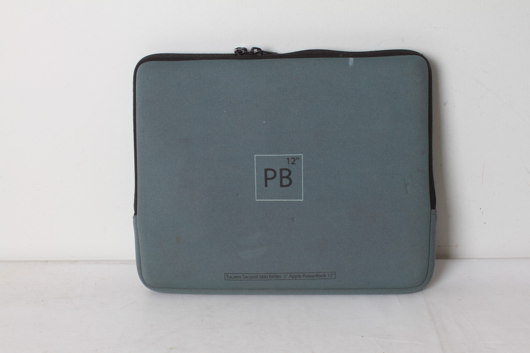ordinateur-portable-vintage-apple-power-book-multimedia-occasion-brocante-emmaus-scherwiller-etikette (1)