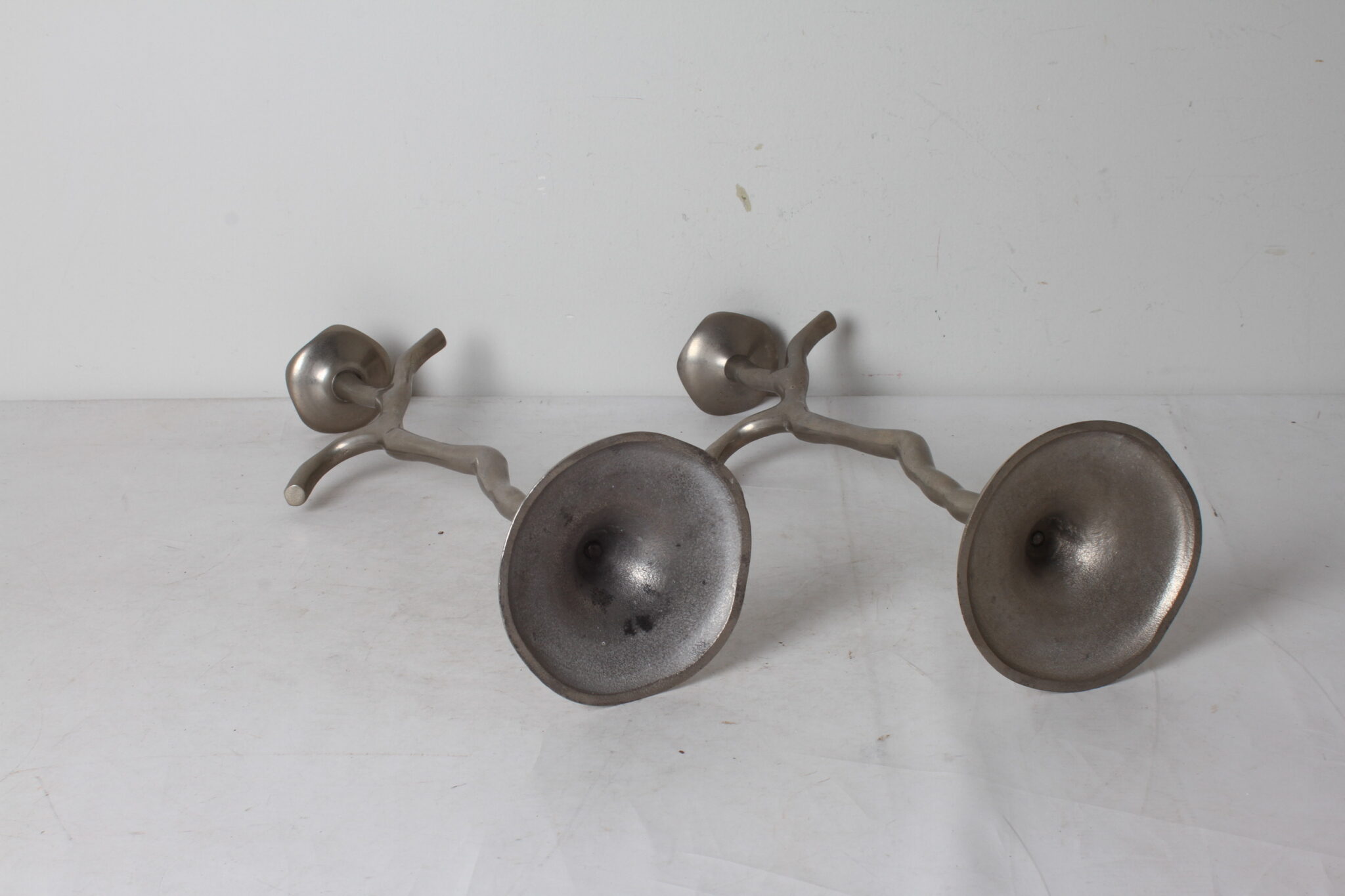 Bougeoirs brustalistes organiques – Image 4