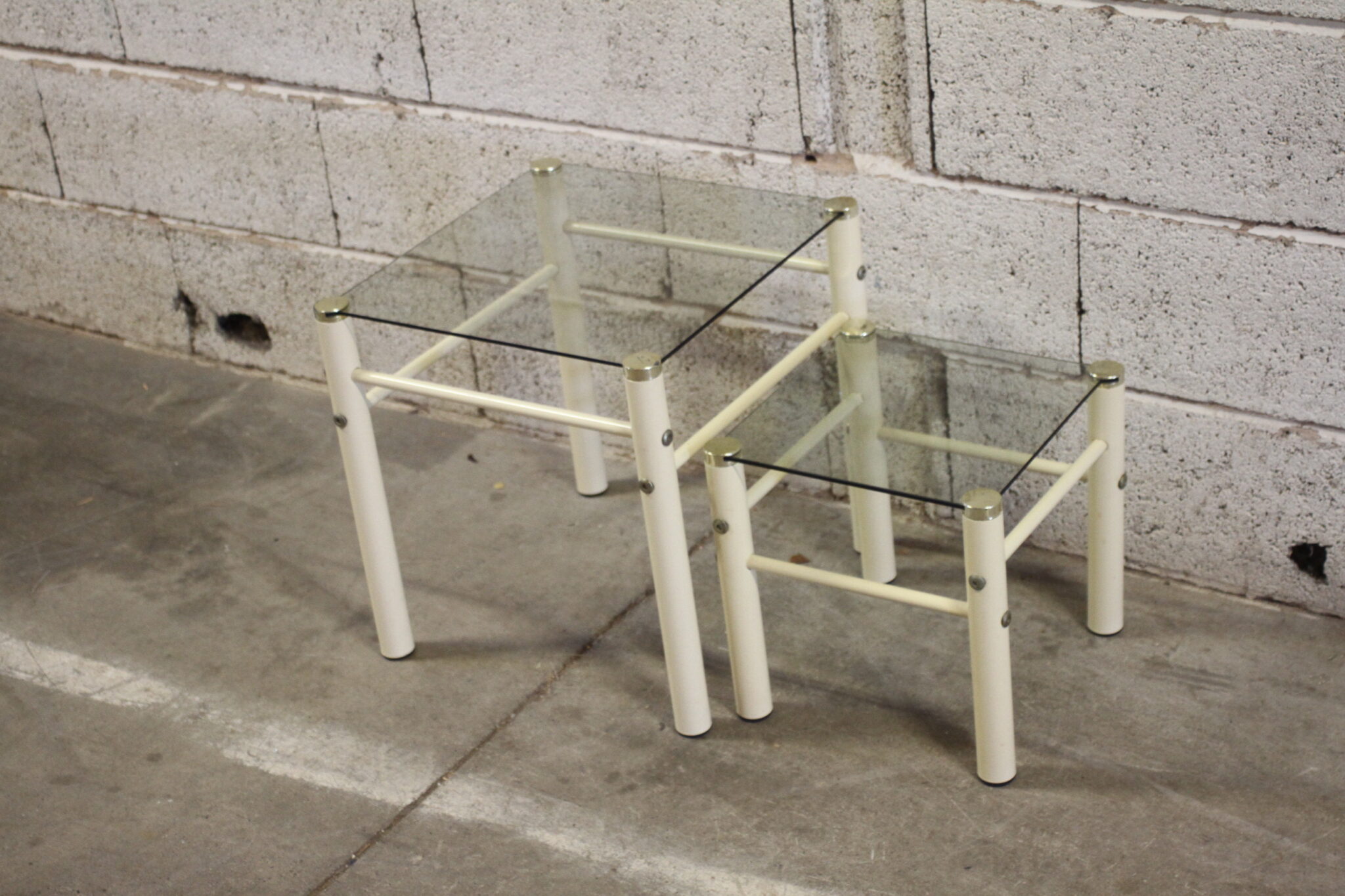 paire-tables-gigognes-vintage-design-yves-boutboul-mobilier-brocante-occasion-emmaus-scherwiller-etikette (2)
