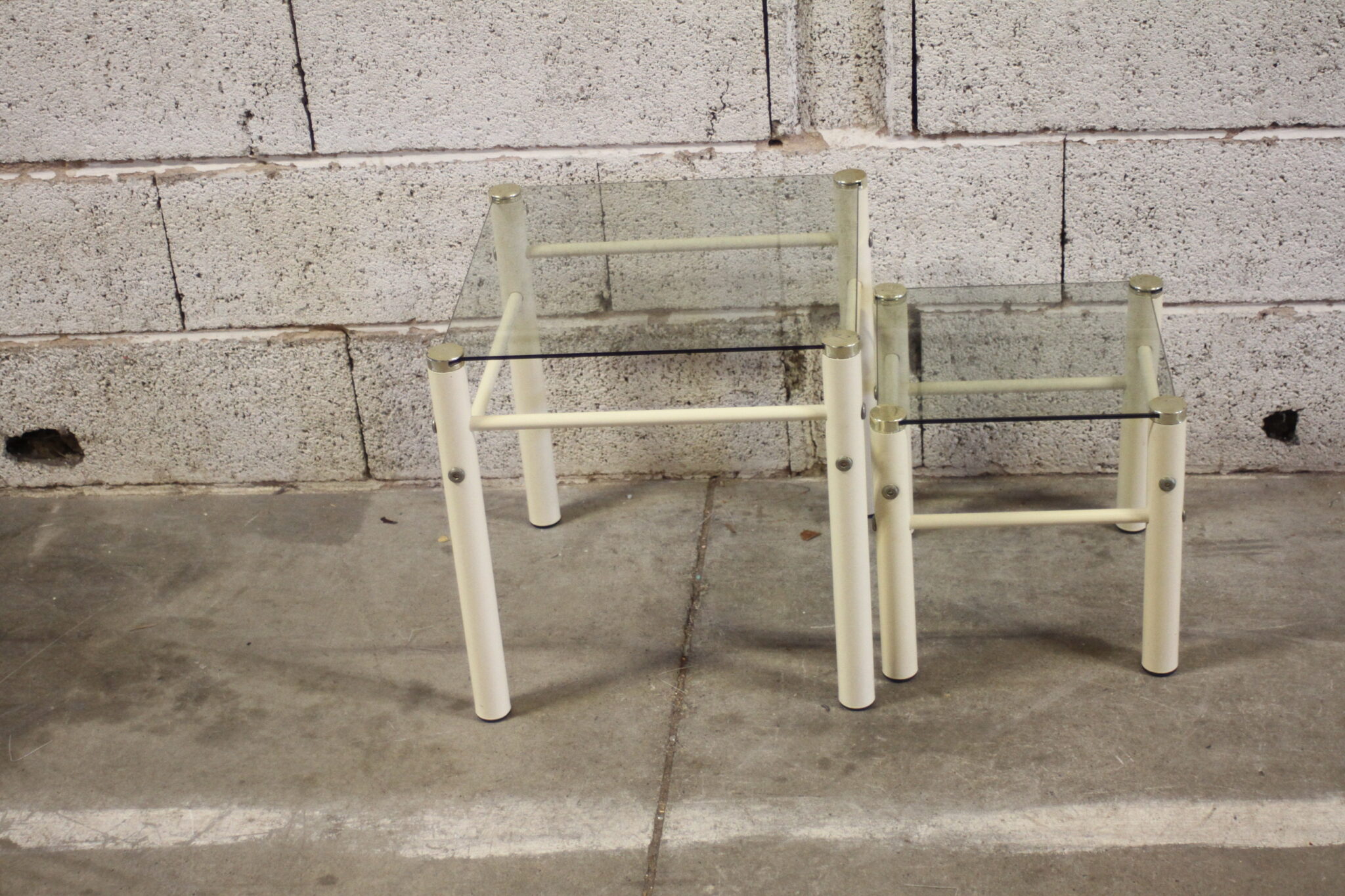 paire-tables-gigognes-vintage-design-yves-boutboul-mobilier-brocante-occasion-emmaus-scherwiller-etikette (3)