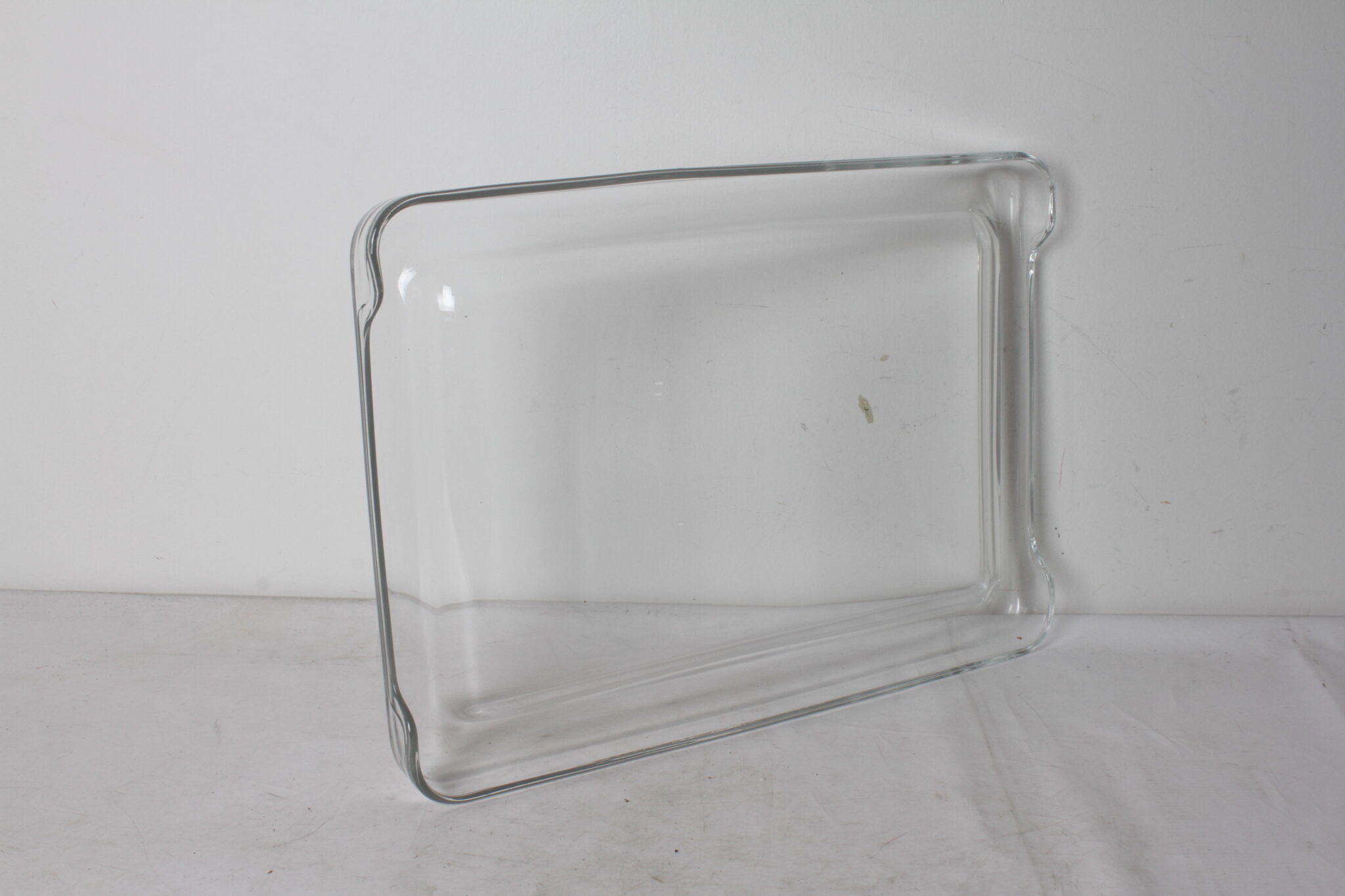 Plat design en verre épais – Image 4