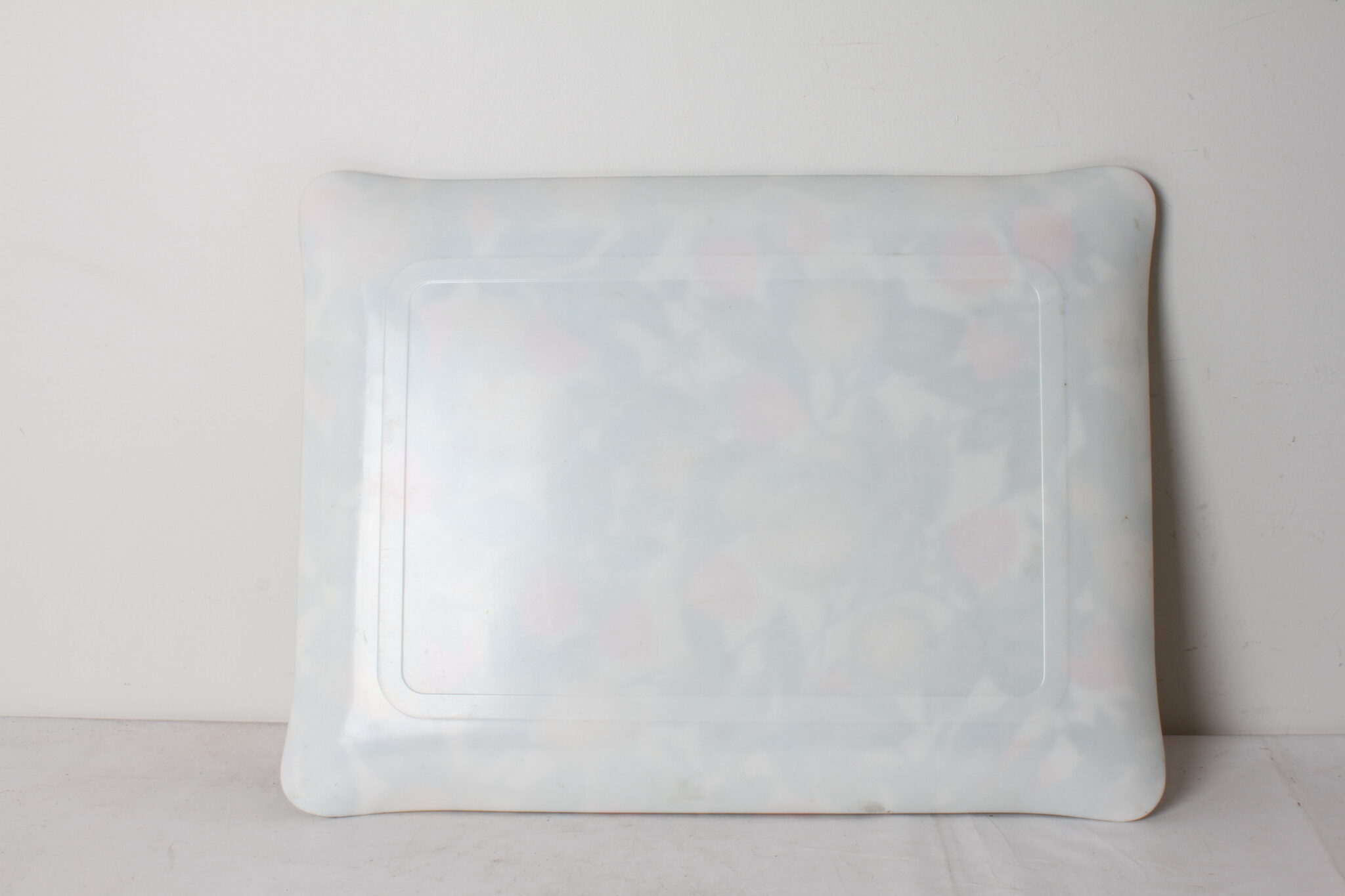 plateau-de-service-rectangumlaire-vintage-en-melamine-maruqe-textray-italie-decor-citrons-fraises-art-de-la-table-objets-deco-brocante-occasion-emmaus-scherwiller-etikette (1)