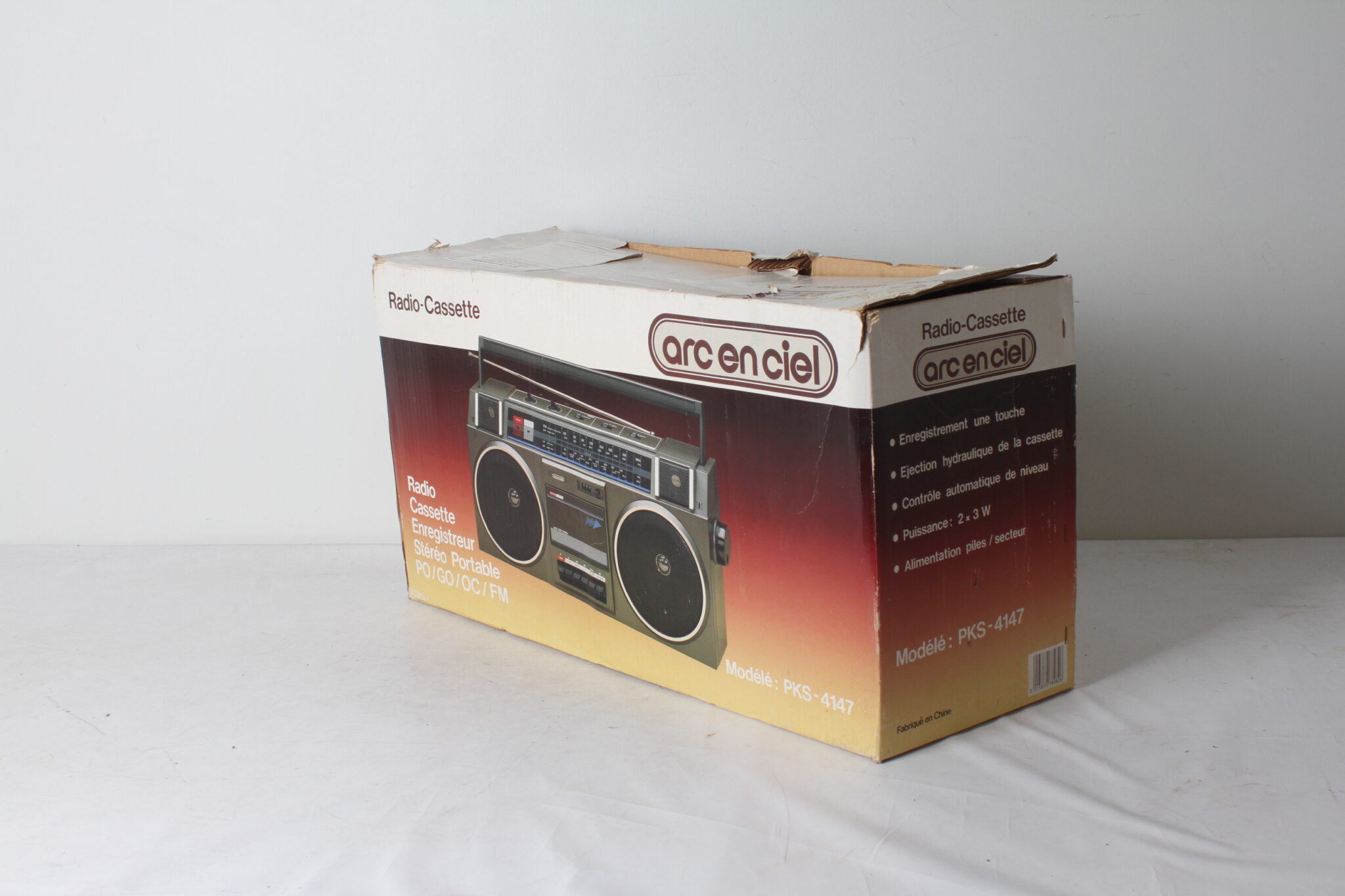 radio-cassette-enregistreur-portable-arc-en-ciel-pks-4147-petit-electromenager-retro-vintage-occasion-brocante-emmaus-scherwiller-etikette (2)