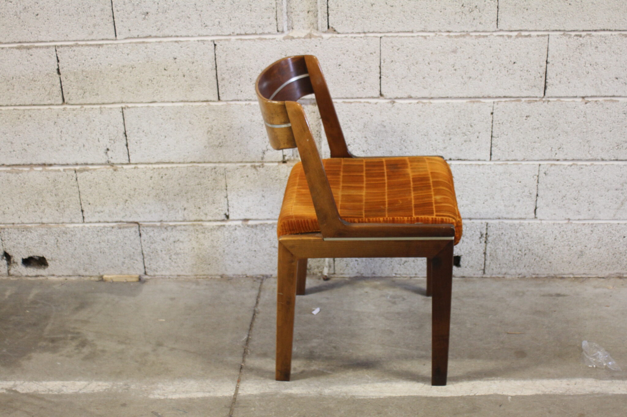 Ensemble de chaises vintage – Image 8