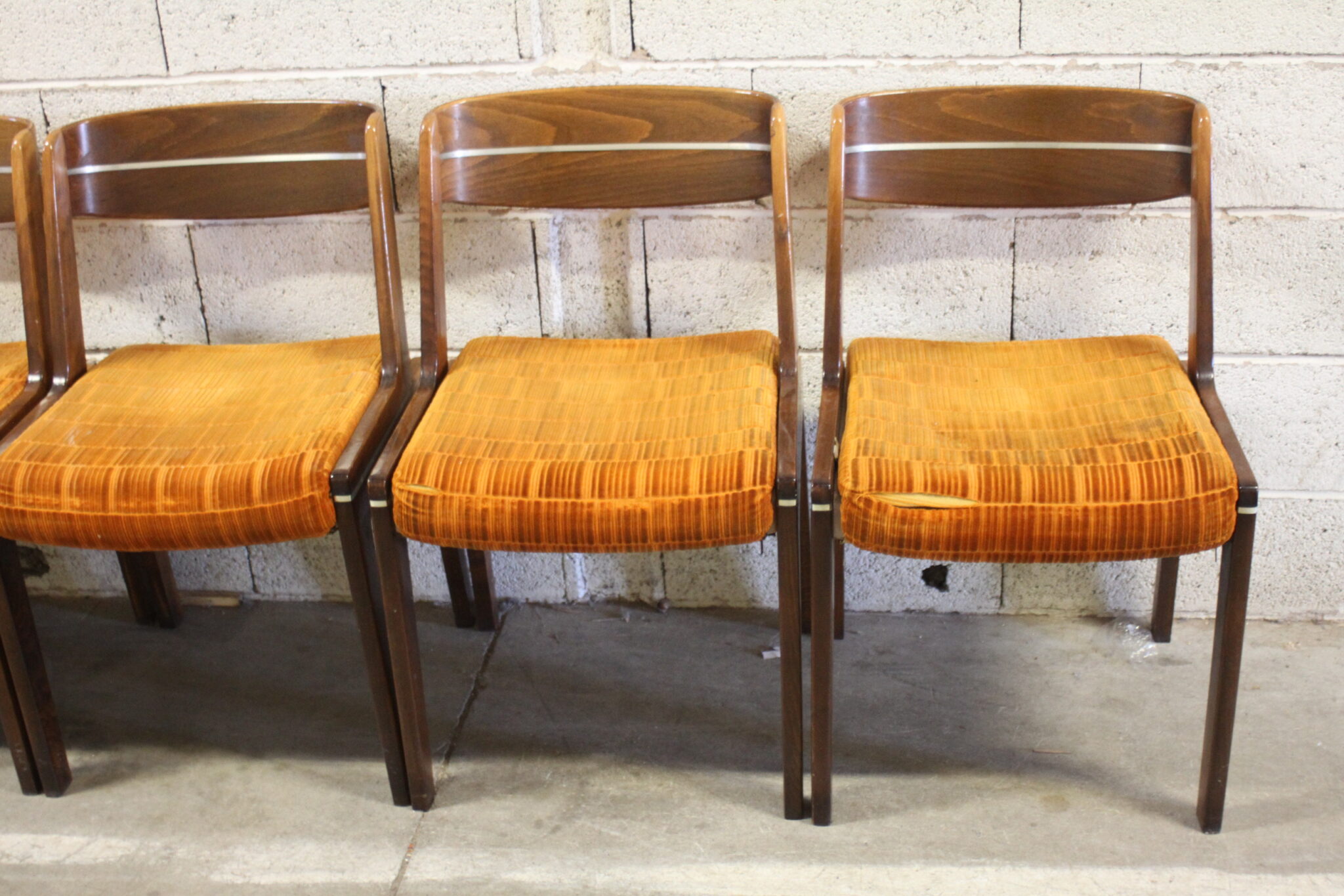 Ensemble de chaises vintage – Image 5
