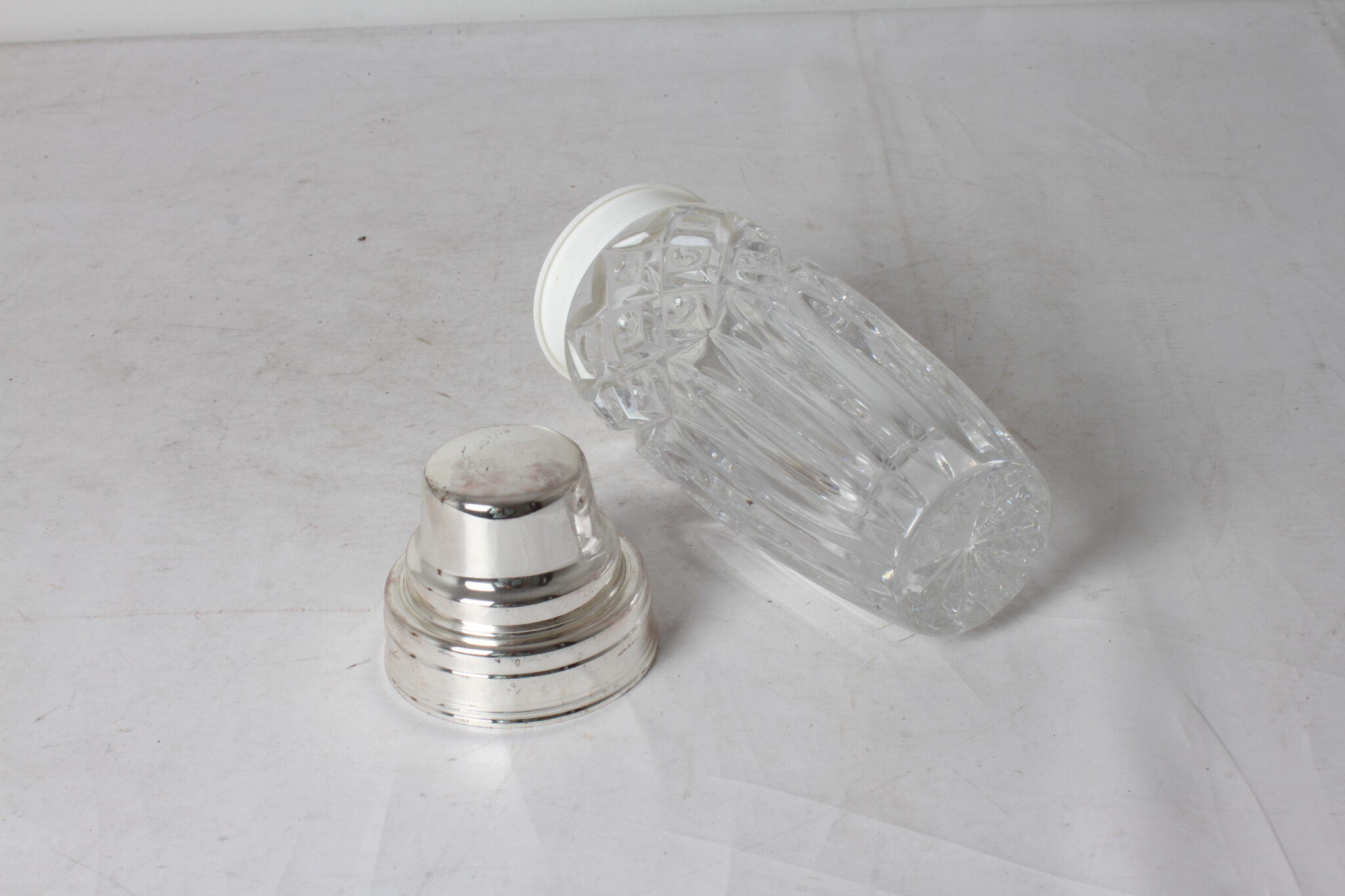 Saupoudreuse à sucre vintage – Image 4