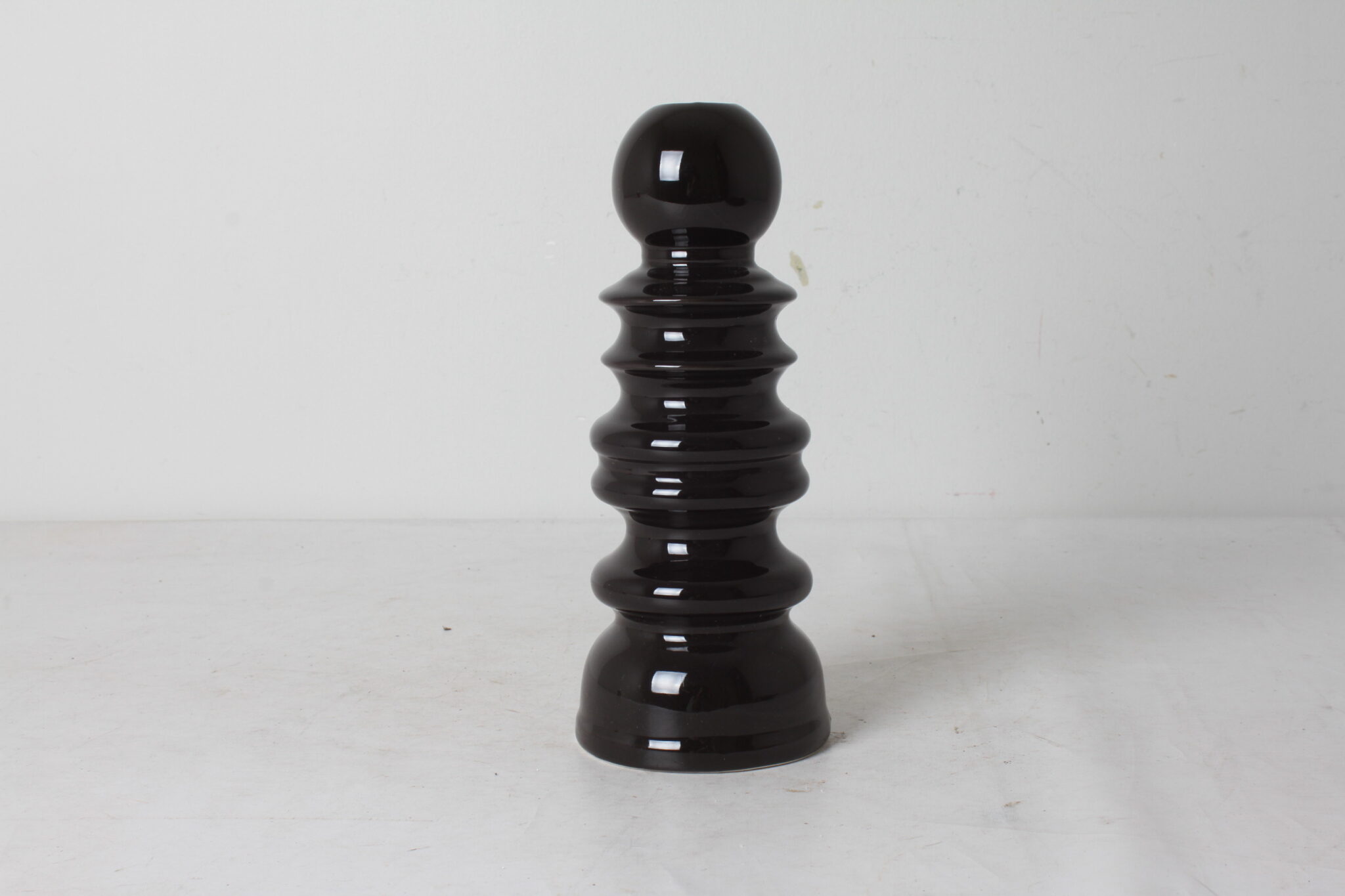 Vase soliflore au design sculptural – Image 2