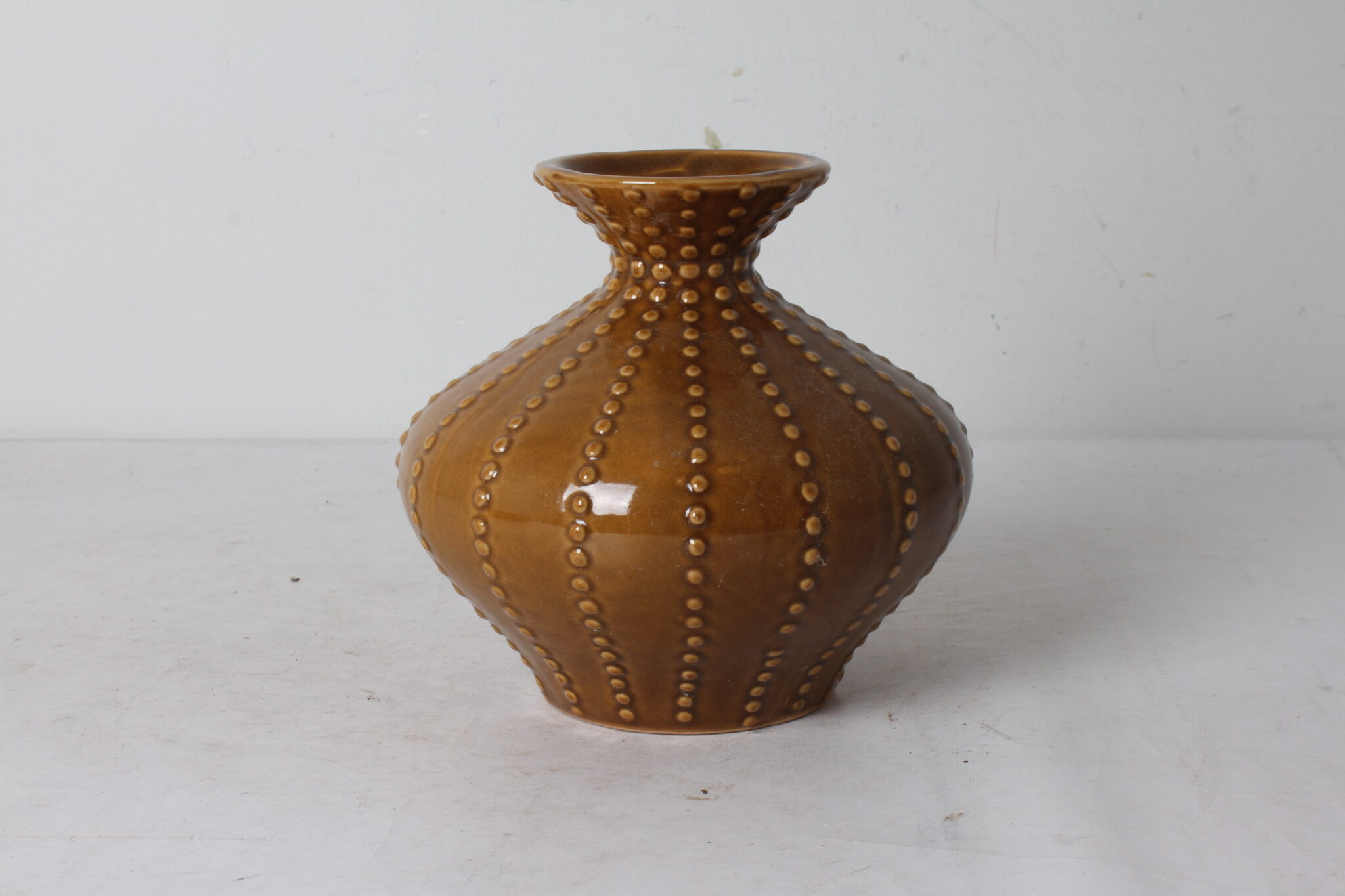 Vase piriforme en céramique – Image 2