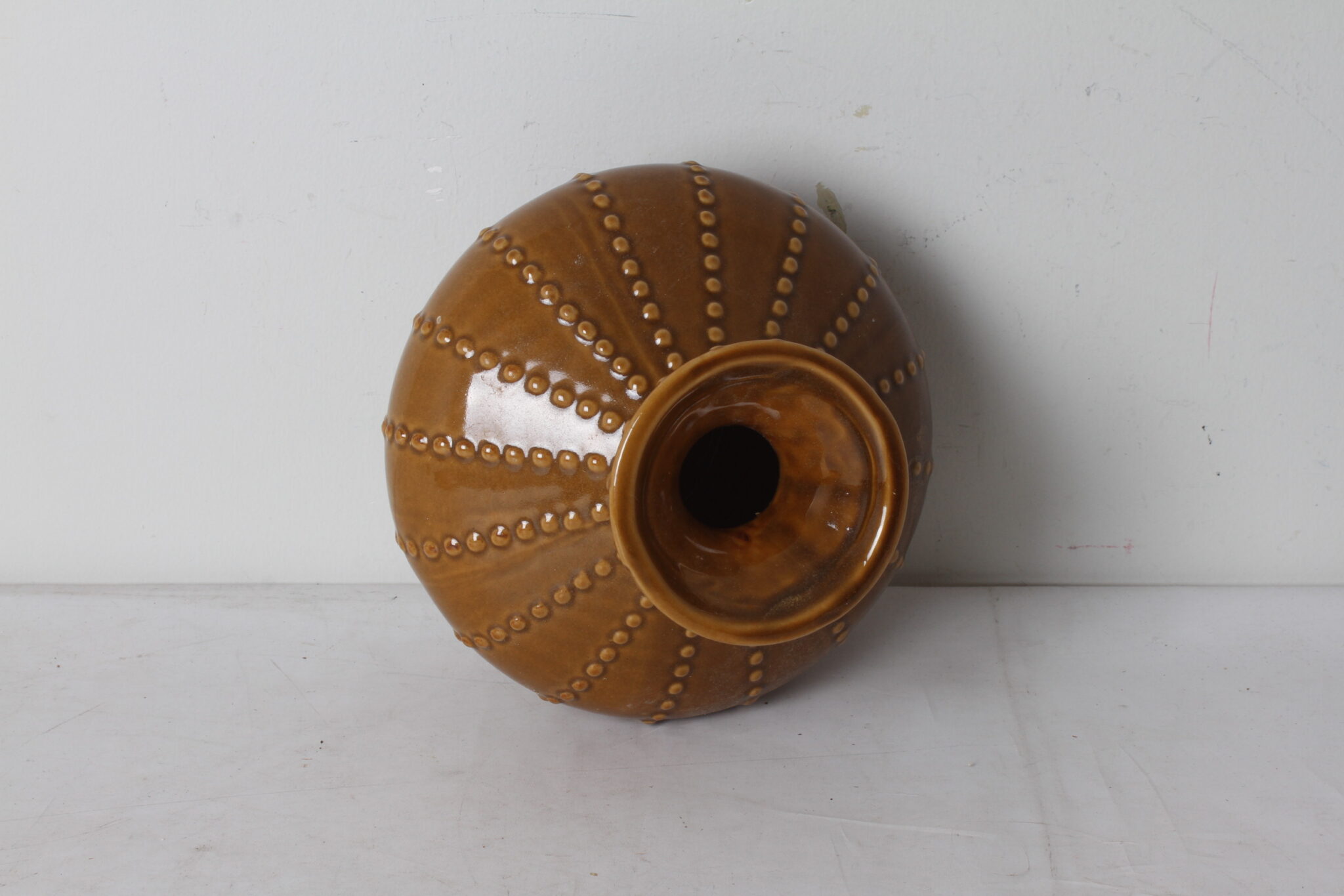 Vase piriforme en céramique – Image 3